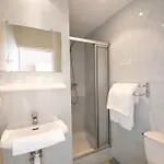 Chez Mimi 2*